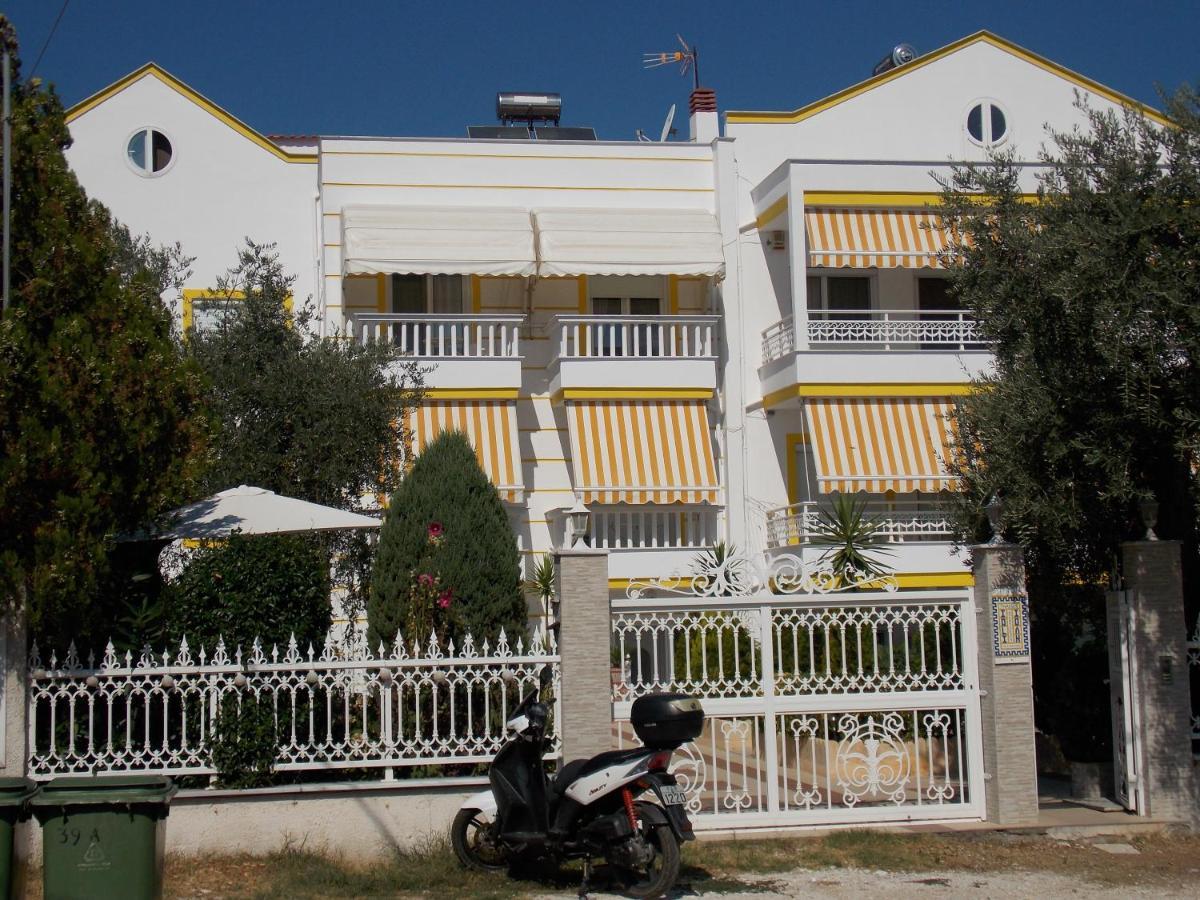 لايميناس Ioli Apartments المظهر الخارجي الصورة